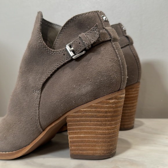 Sam Edelman Miriam Womens Suede Almond Toe Booties Size  8 - Picture 4 of 12